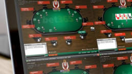laptop-view-bet365-poker